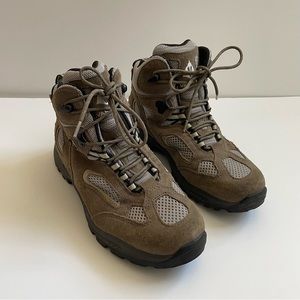 Vasque waterproof Men's 6M